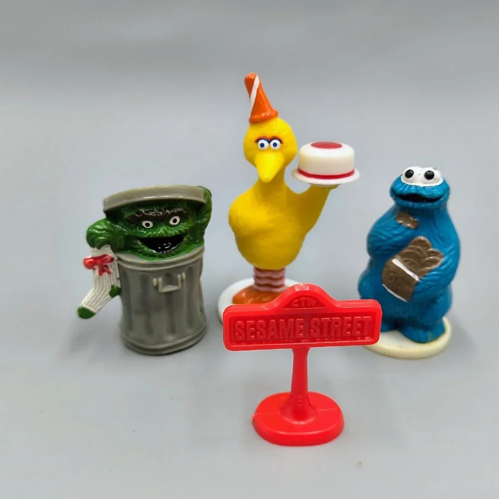 Wilton Sesame Street Party Cake Toppers with Sign Oscar Big Bird Cookie Monster